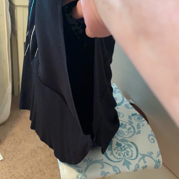 Cruel brand top - M/L - Picture 5 of 7